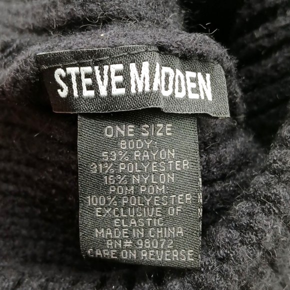 Steve Madden Pom Pom Beanie Hat One Size - Picture 5 of 5